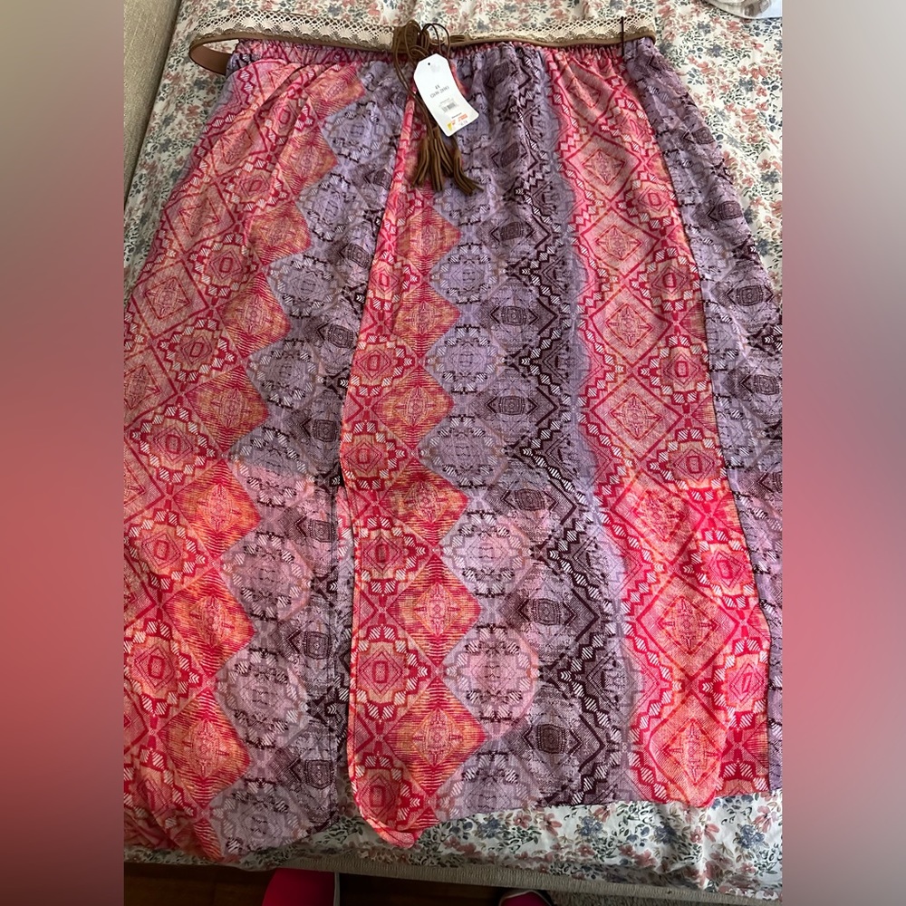 Faded glory skirt with belt NWT